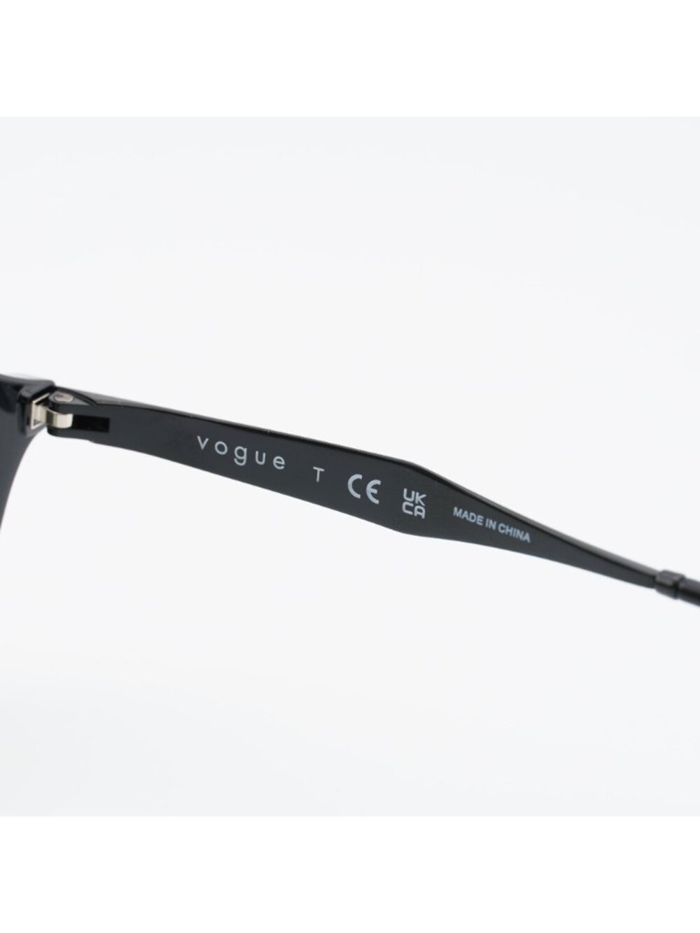 Vogue VO5625S W44/2 Sunglasses Black Oval Frame, Green Lenses - Picture 8 of 10